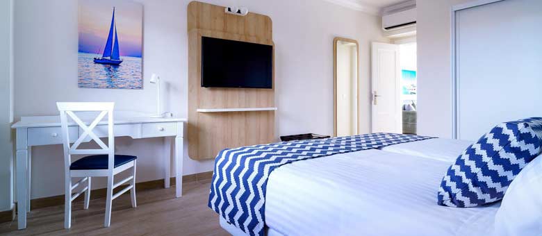 Cordial Marina Blanca One Bedroom Superior Apartment